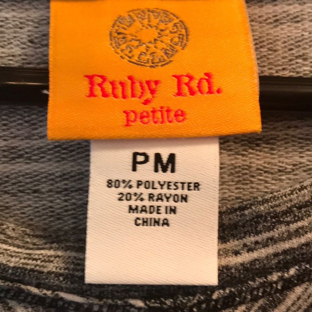 Ruby Rd Cold Shoulder Top - Picture 2 of 3